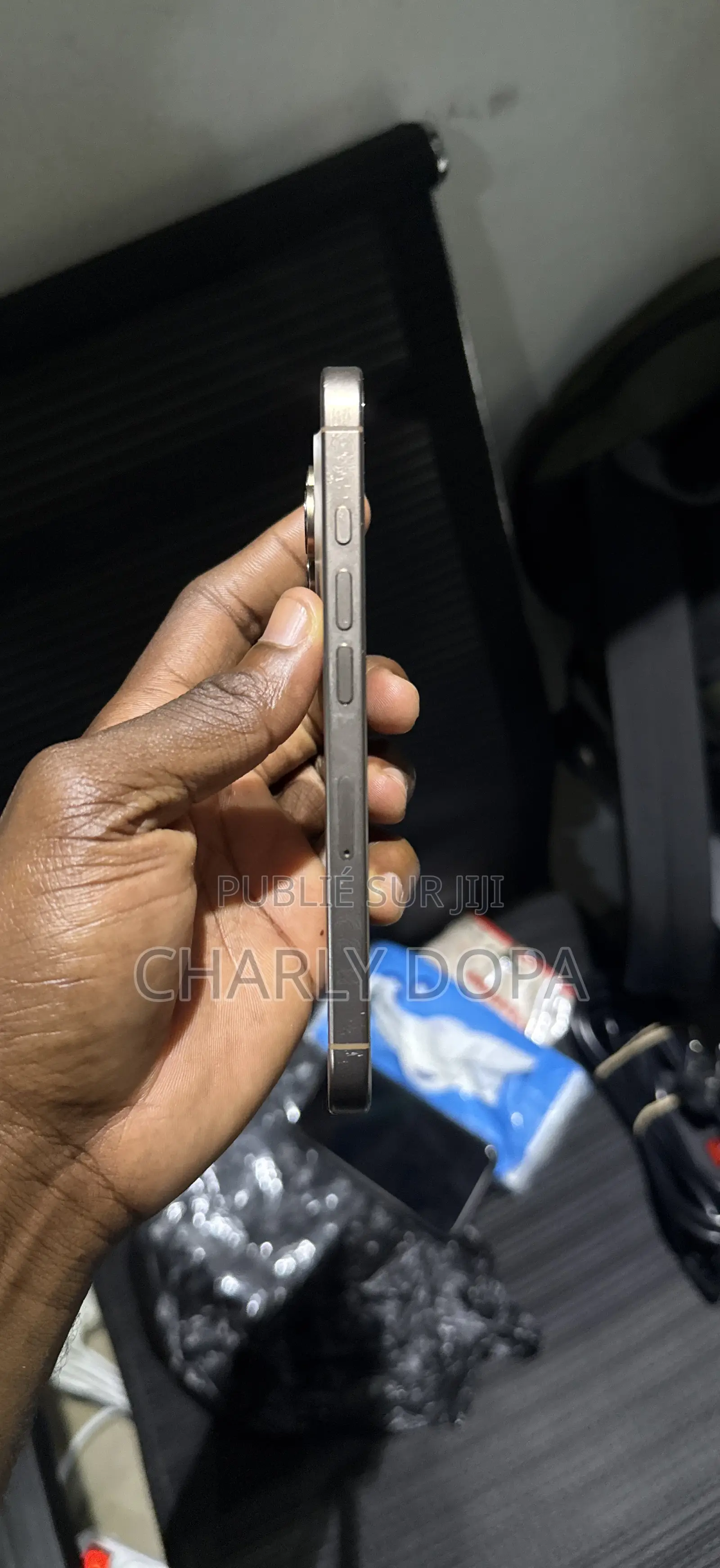 Apple iPhone 16 Pro 128 GB Autre