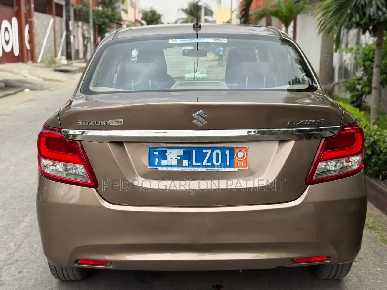 Suzuki Dzire 2023 Gris