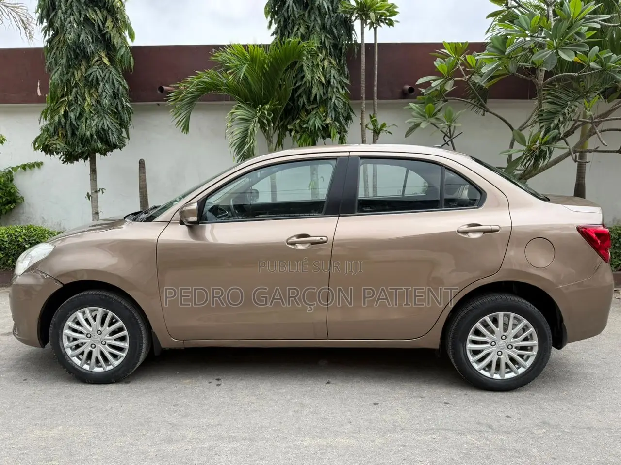 Suzuki Dzire 2023 Gris