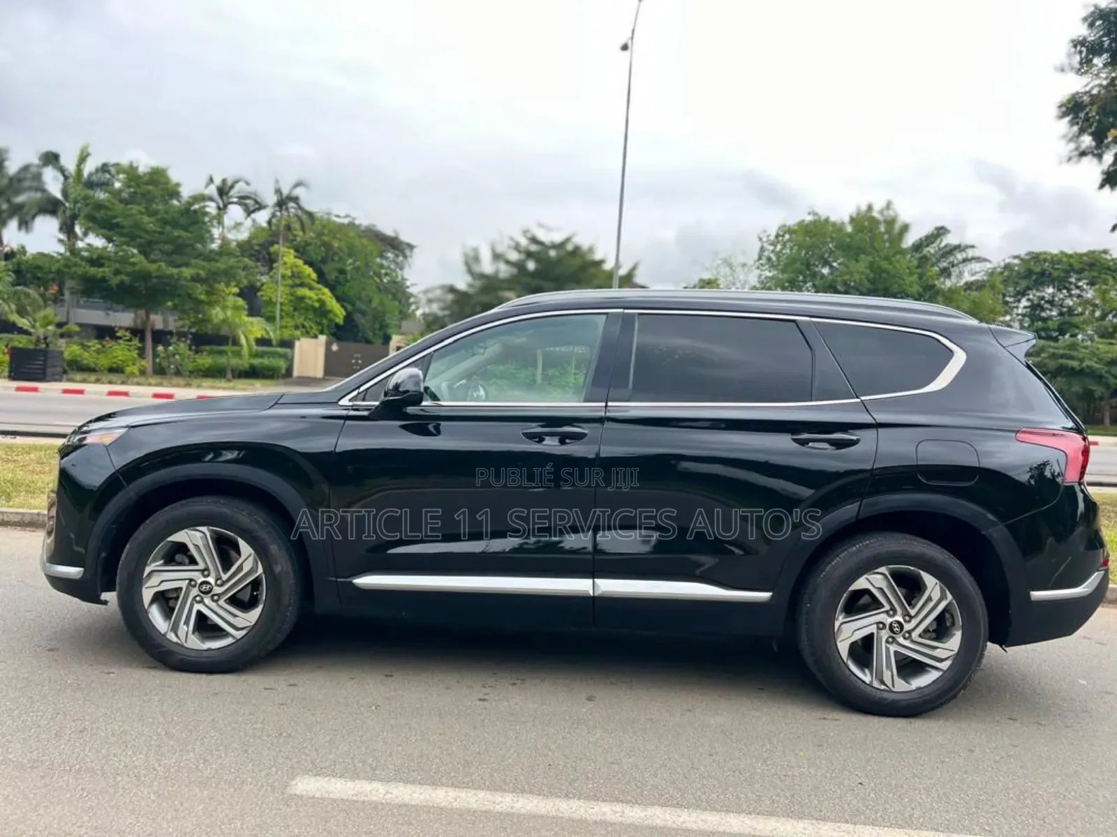 Hyundai Santa Fe SE (4 styles) 2022 Gris