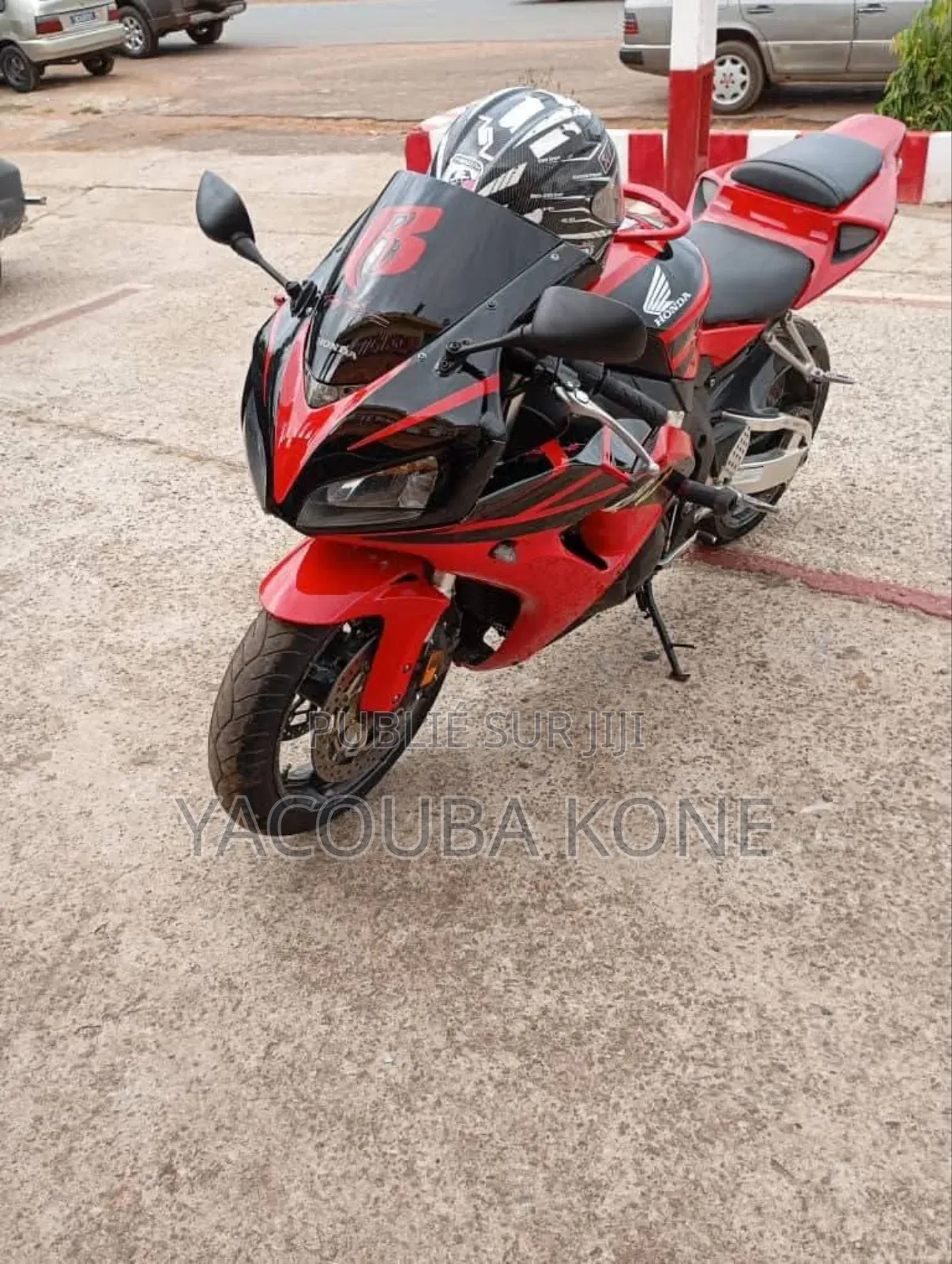 Honda CBR 2022 Rouge