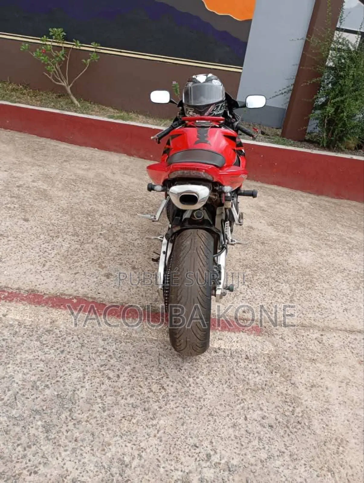 Honda CBR 2022 Rouge