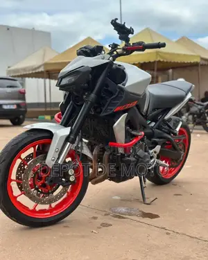 Neuf Yamaha Autre 2024 Gris