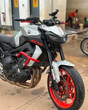 Neuf Yamaha Autre 2024 Gris