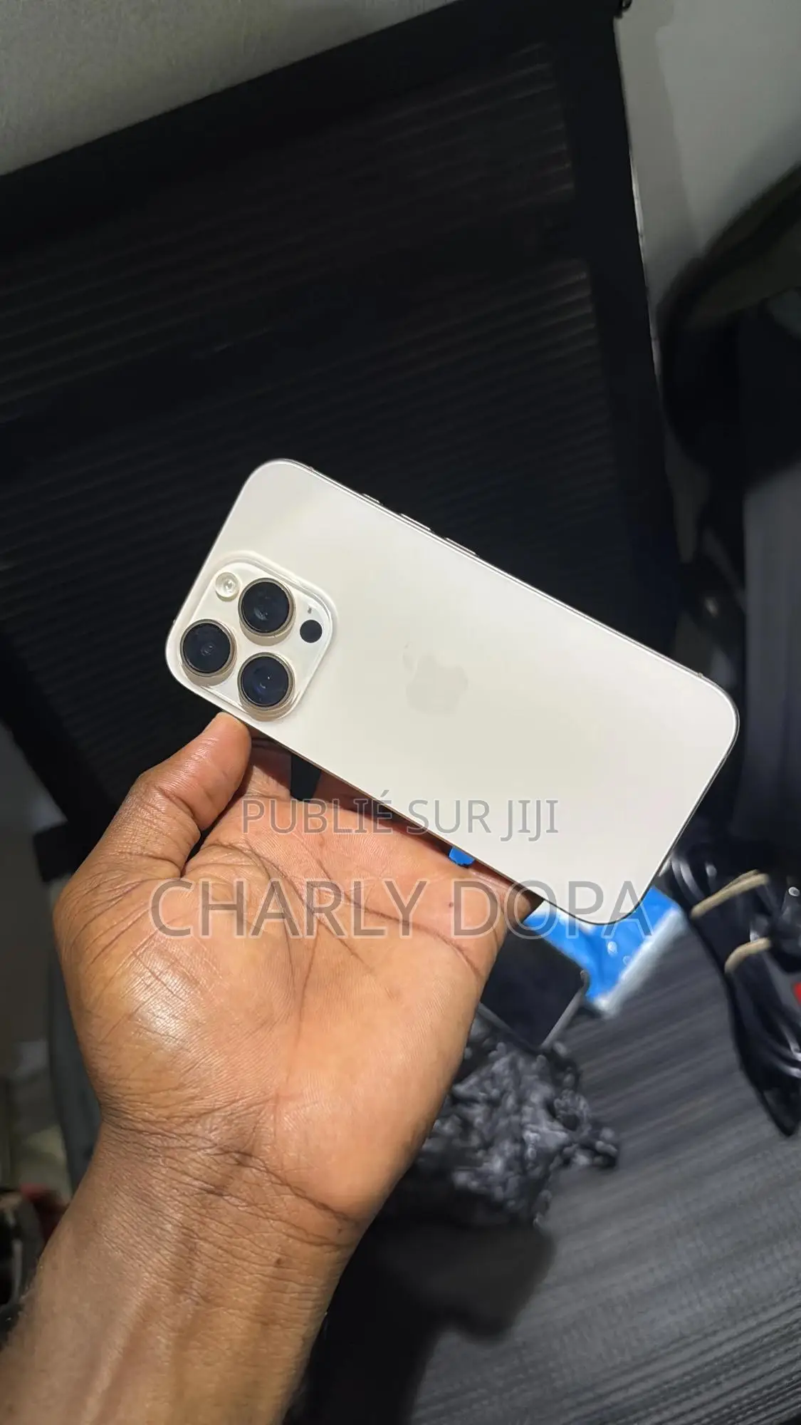 Apple iPhone 16 Pro 128 GB Autre