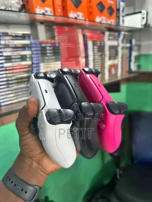 Photo - Manette De Ps5 Casi Neuf