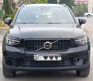 Volvo XC40 2024 Noir
