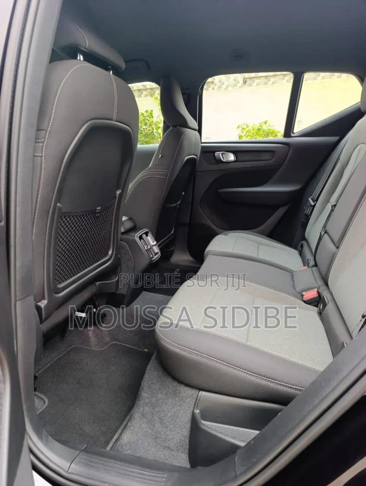 Volvo XC40 2024 Noir