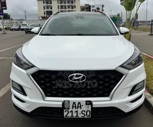 Photo - Hyundai Tucson 2021 Blanc