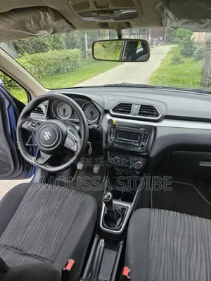 Suzuki Dzire 2023 Bleu