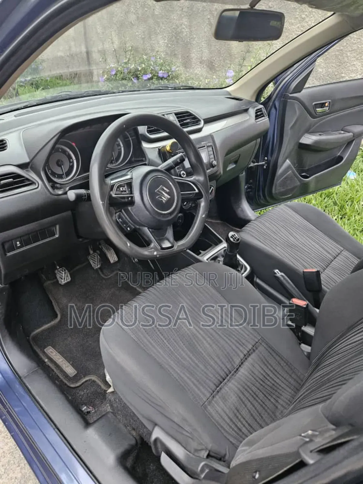 Suzuki Dzire 2023 Bleu