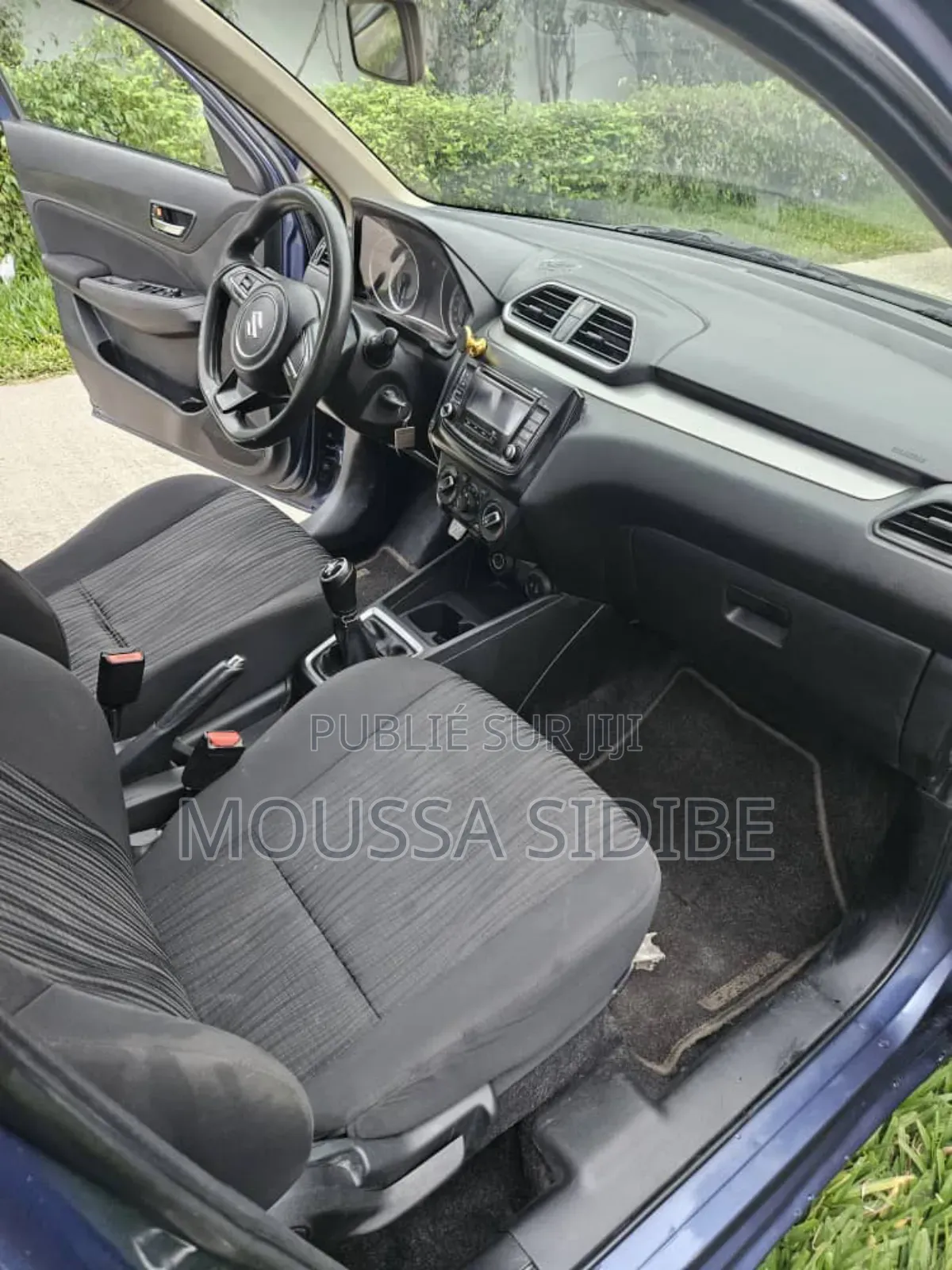 Suzuki Dzire 2023 Bleu