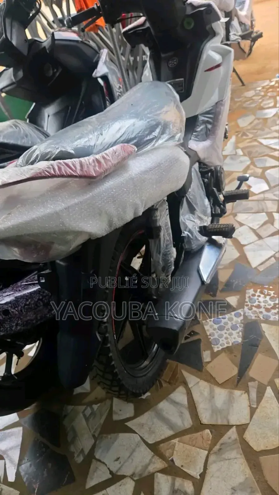 Neuf TVS Autre 2025 Orange