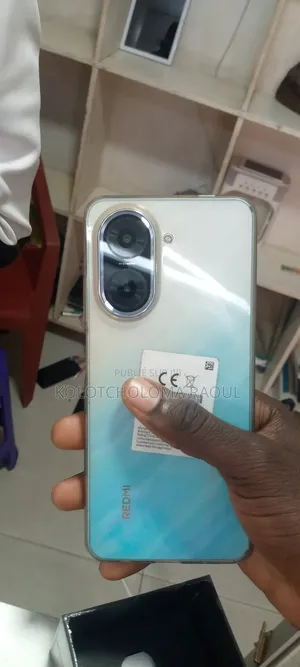 Neuf Xiaomi Redmi A5 4G 128 GB Rouge