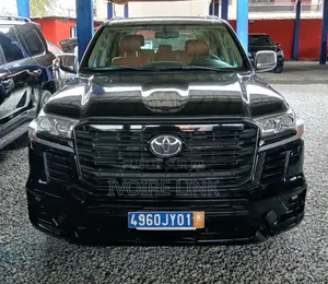 Photo - Toyota Land Cruiser 4.5 V8 GX-R 2014 Noir