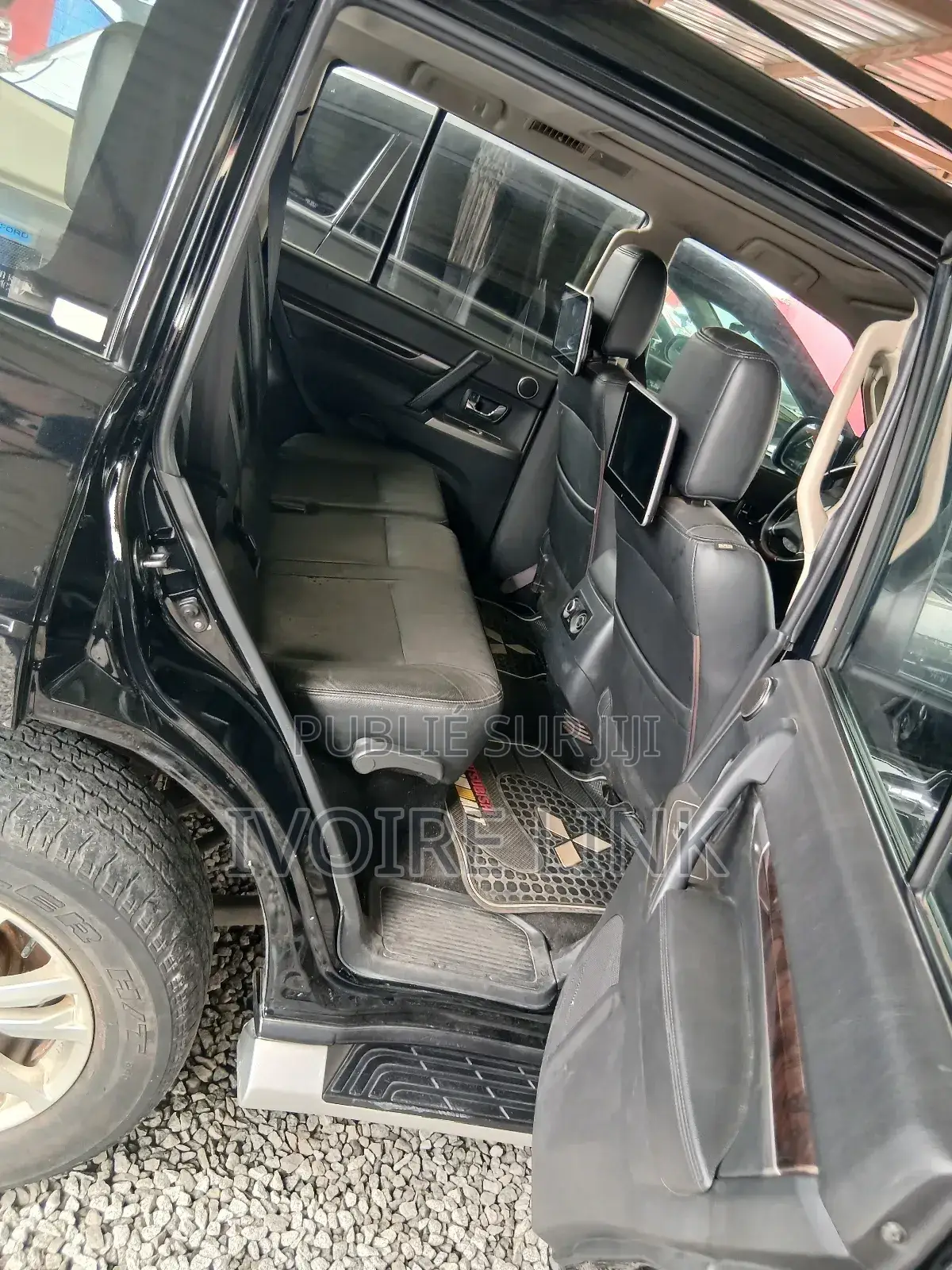 Mitsubishi Pajero V80 3.8 V6 GLS 2016 Noir