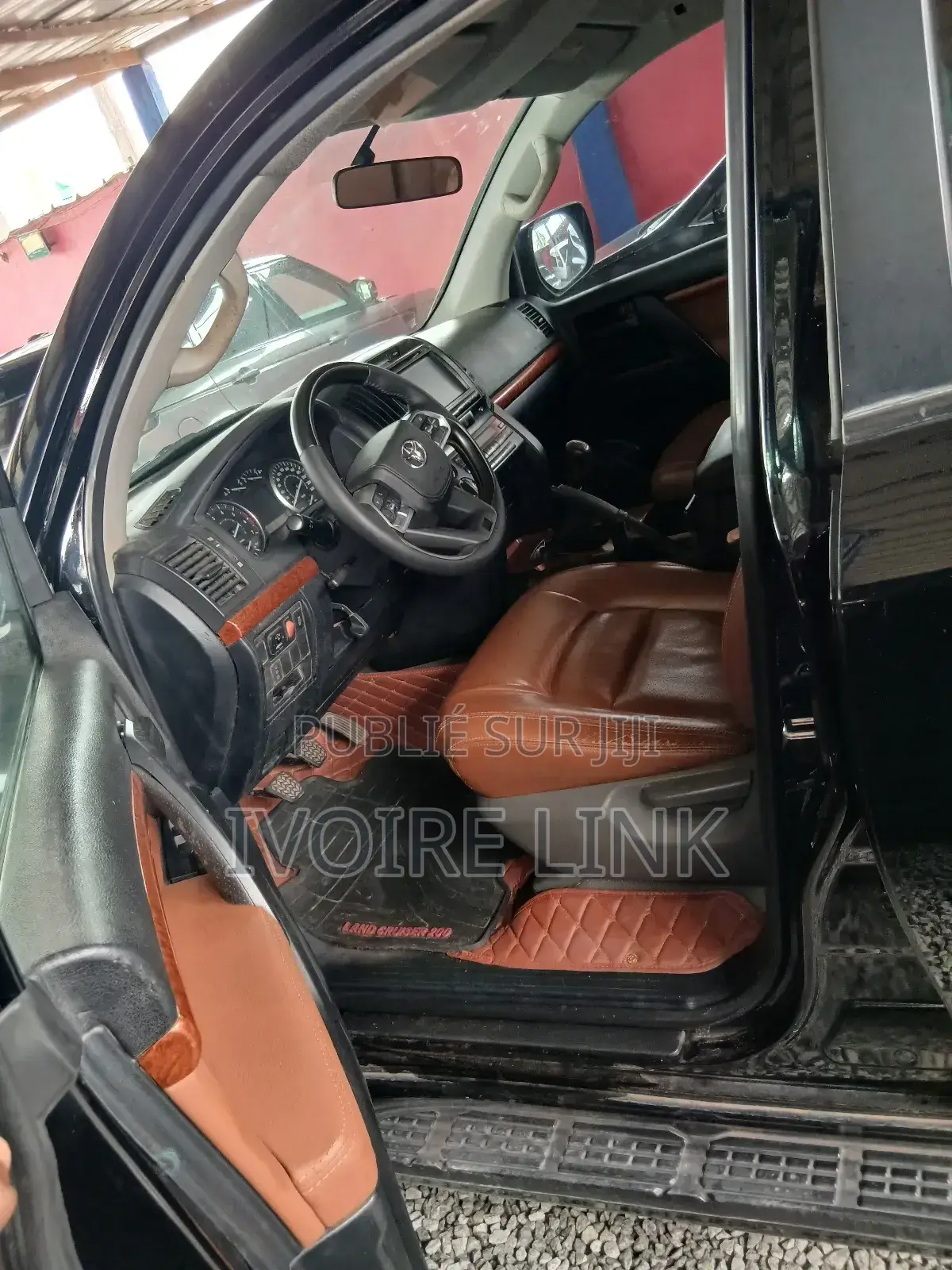 Toyota Land Cruiser 4.5 V8 DSL 2015 Noir