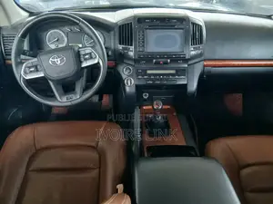 Toyota Land Cruiser 4.5 V8 DSL 2015 Noir