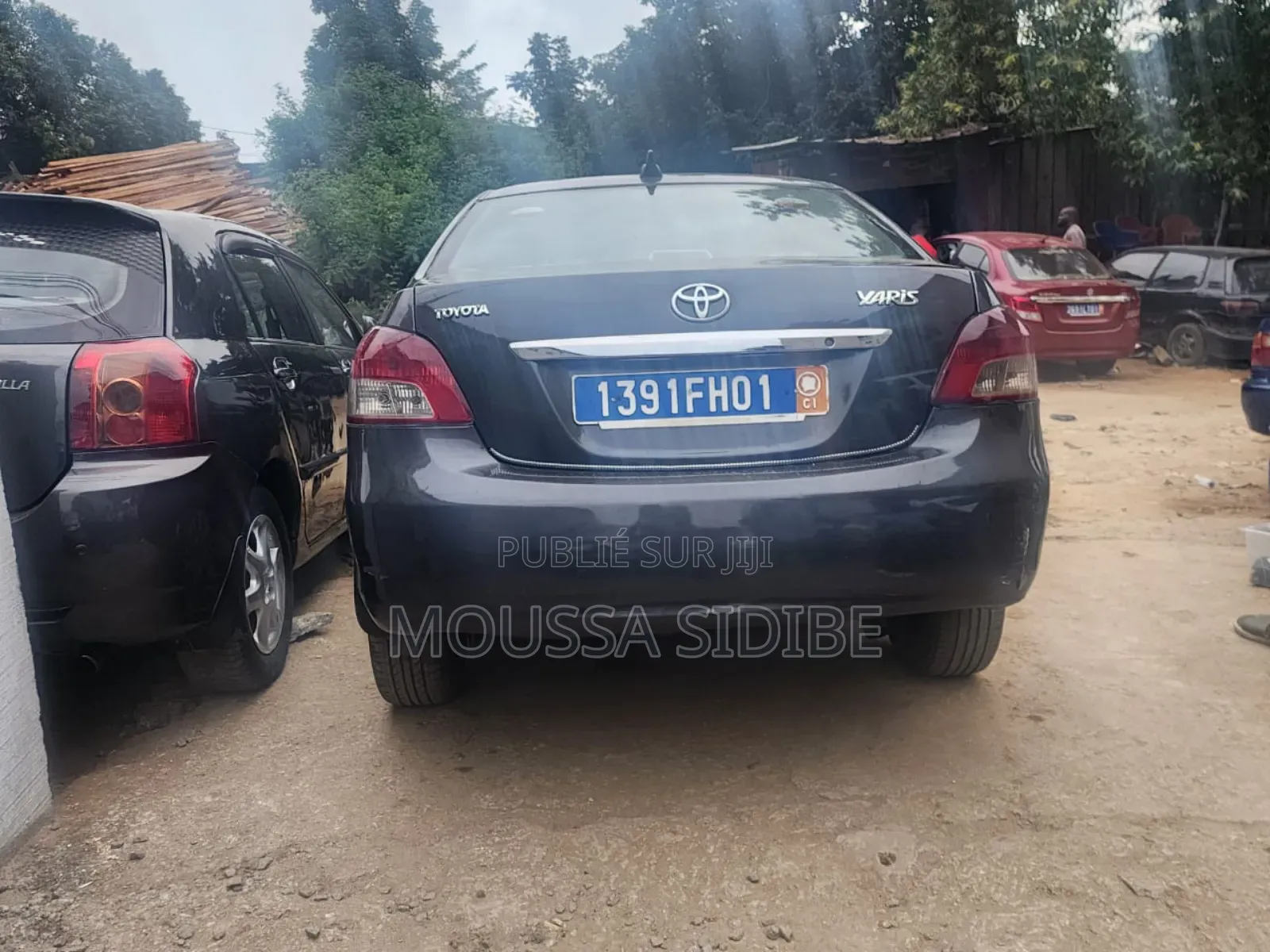 Toyota Yaris 2013 Gris