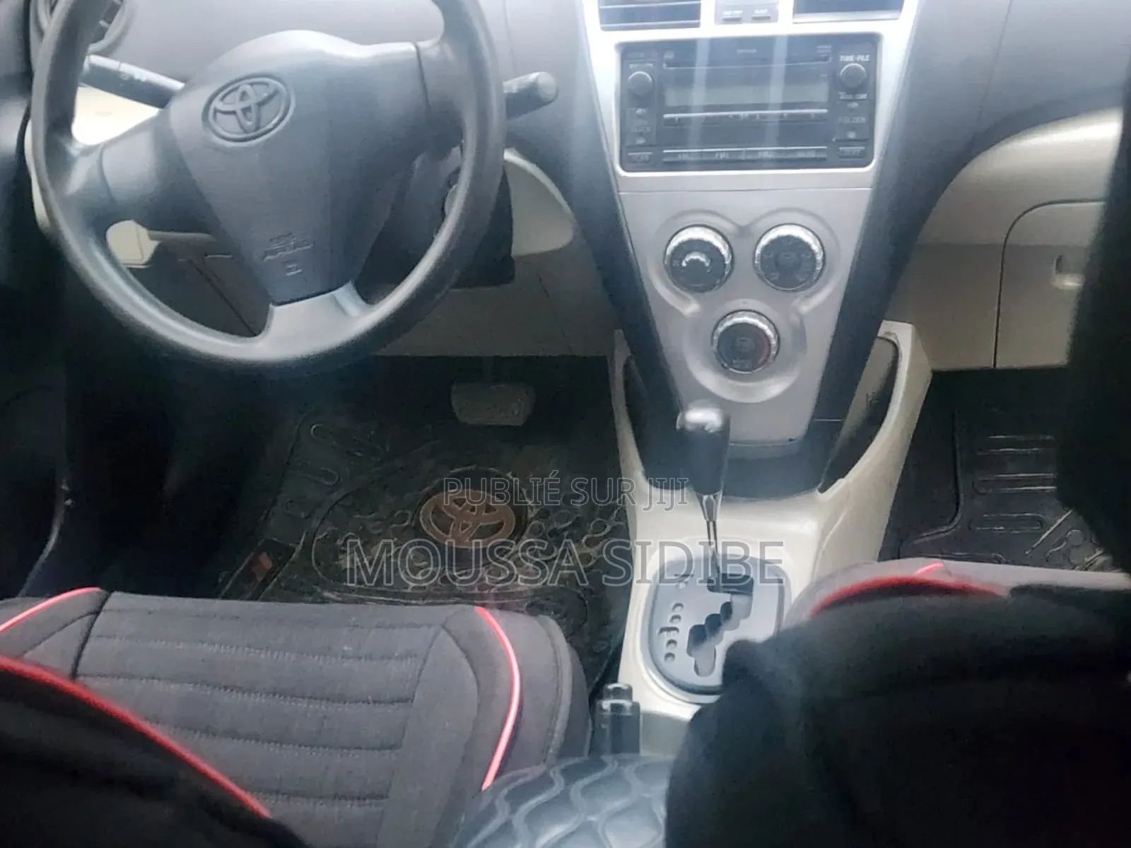 Toyota Yaris 2013 Gris