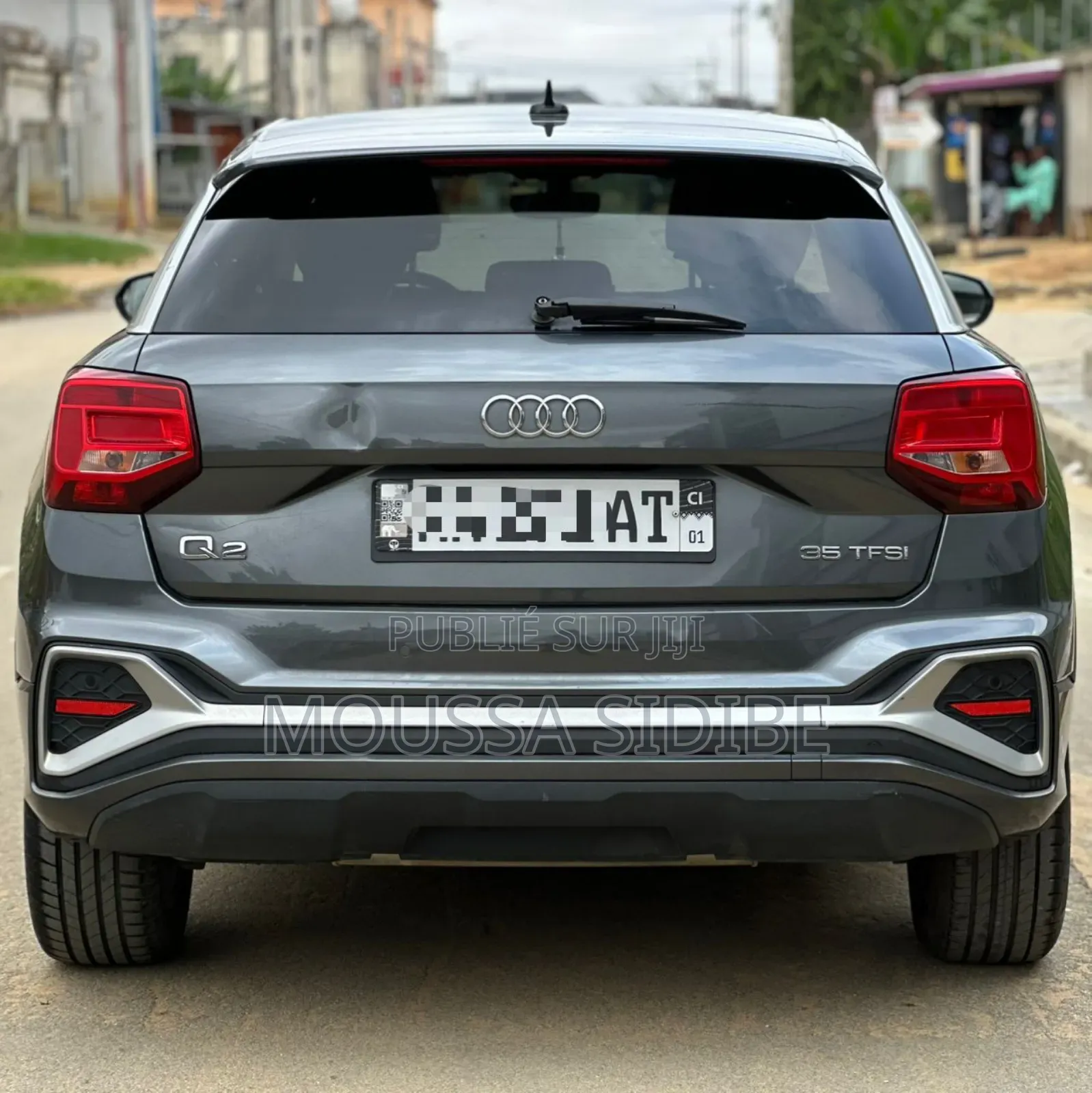Audi Q2 2022 Gris
