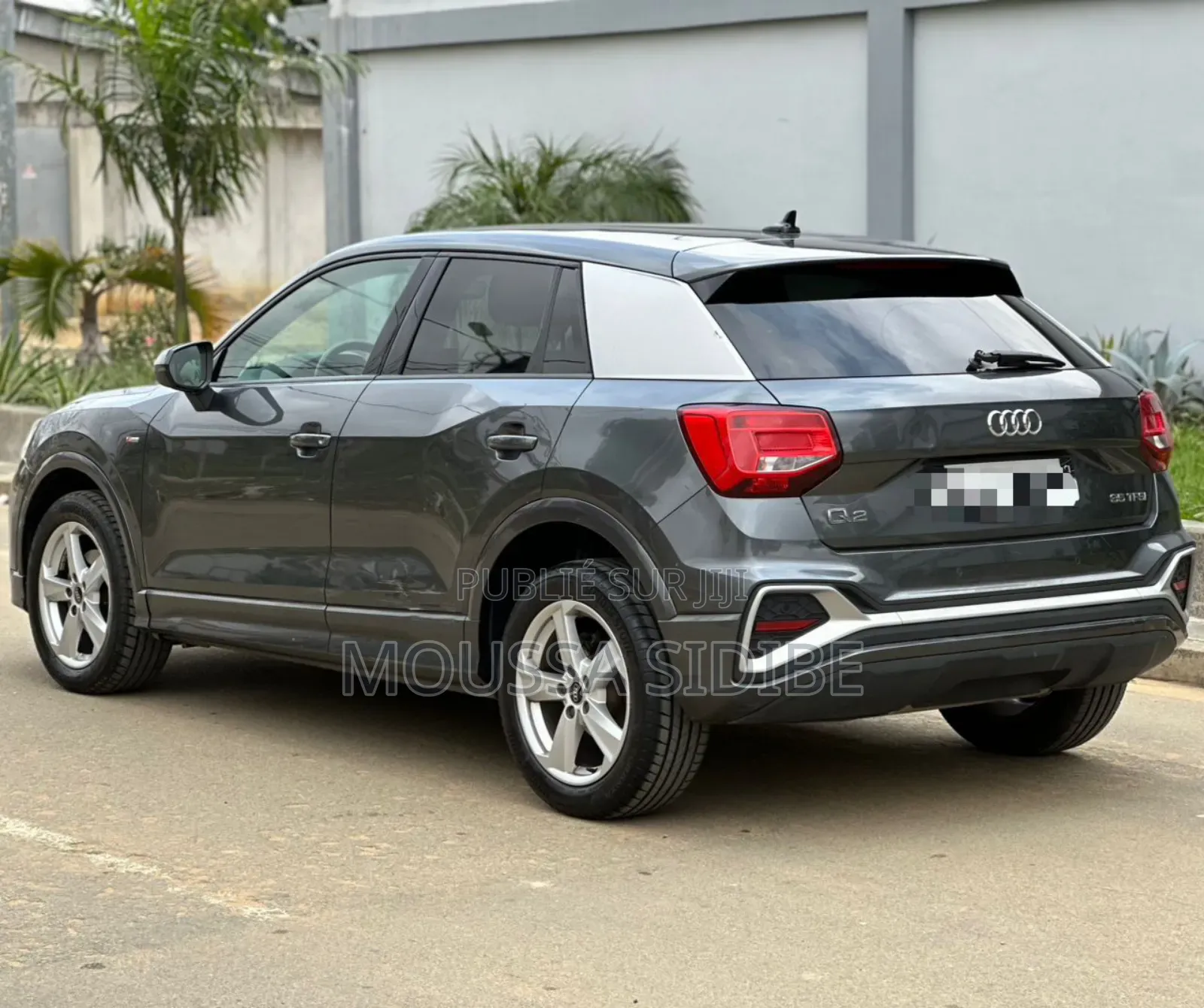 Audi Q2 2022 Gris