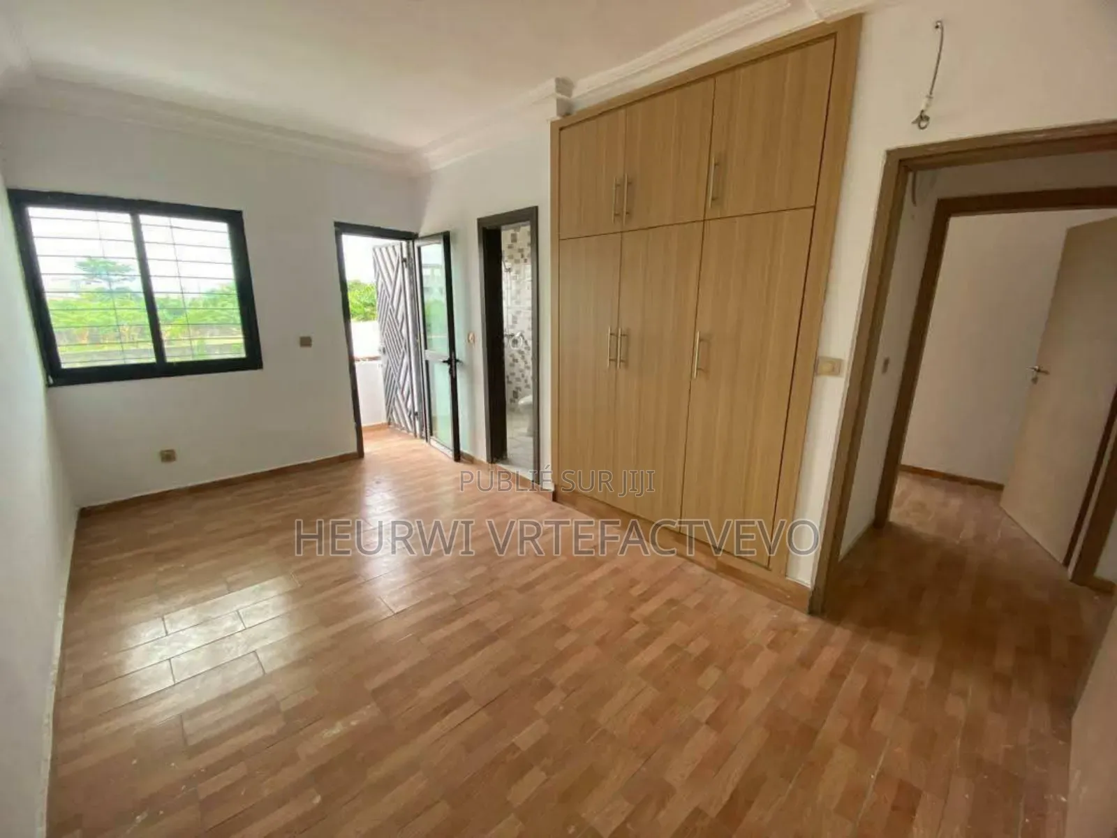 4chbre Duplex dans Bingerville à Vendre