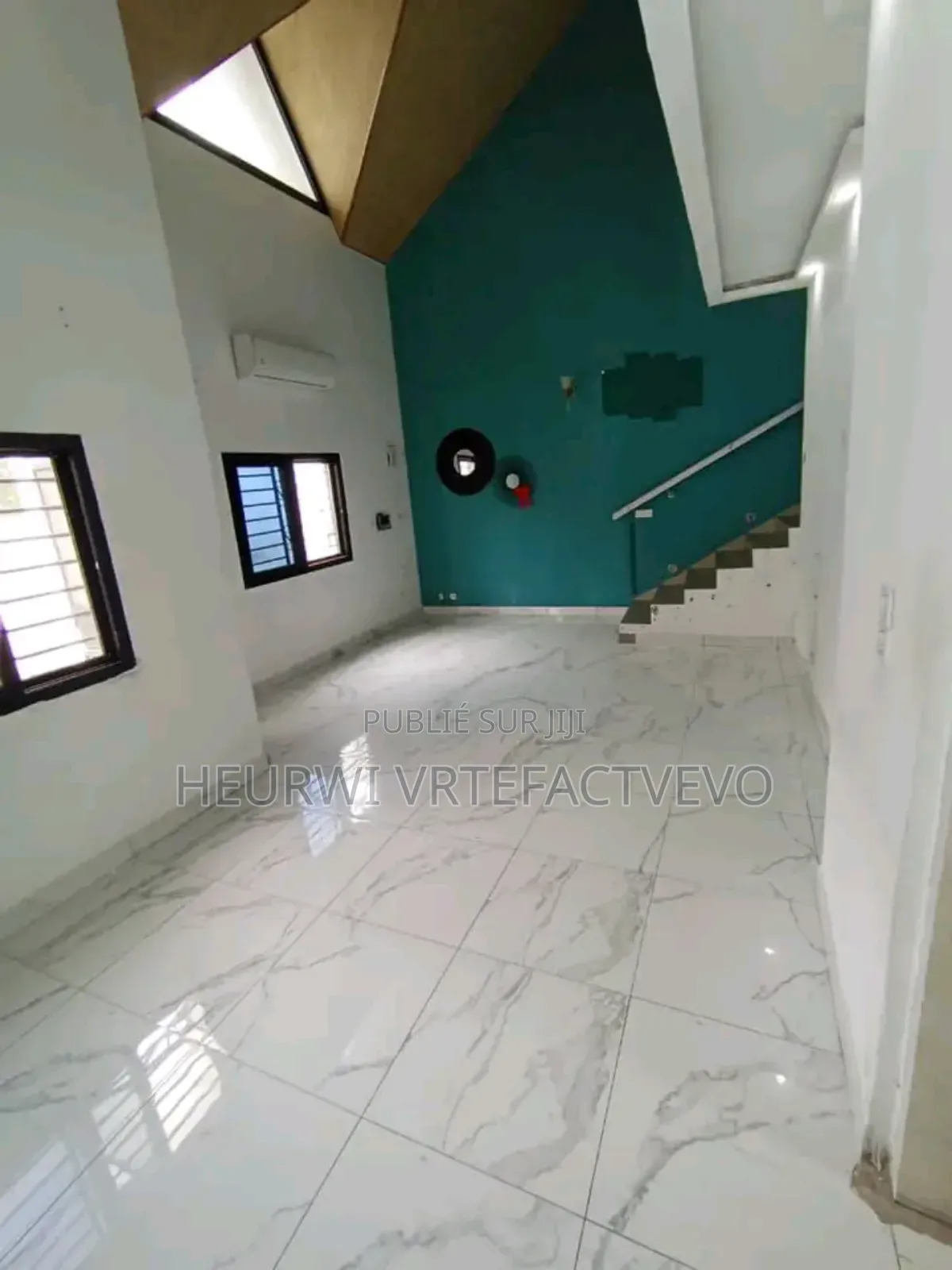 3chbre Villa dans Fer Kessé, Bingerville à Vendre