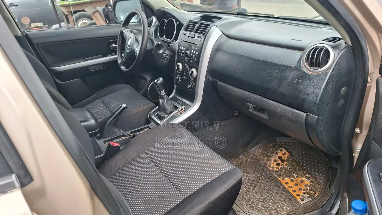 Suzuki Vitara 2013 Beige