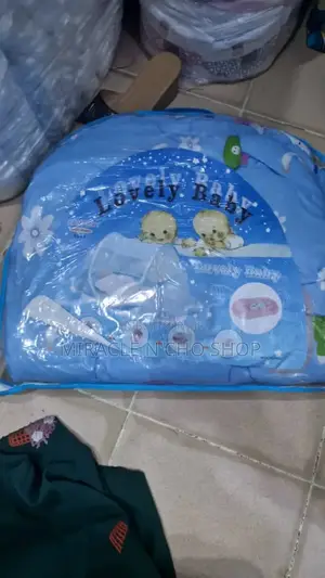 Moustiquaire Imprégnée Et Matelas Pour Bb