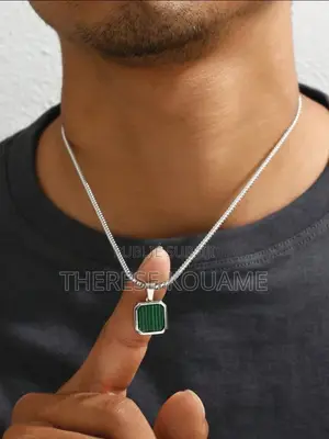 Photo - Chaîne Homme