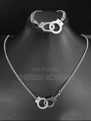 Photo - Ensemble Chaîne, Bracelet en Menotte