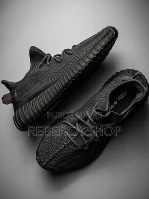 Photo - Chaussures Yeezy Boots