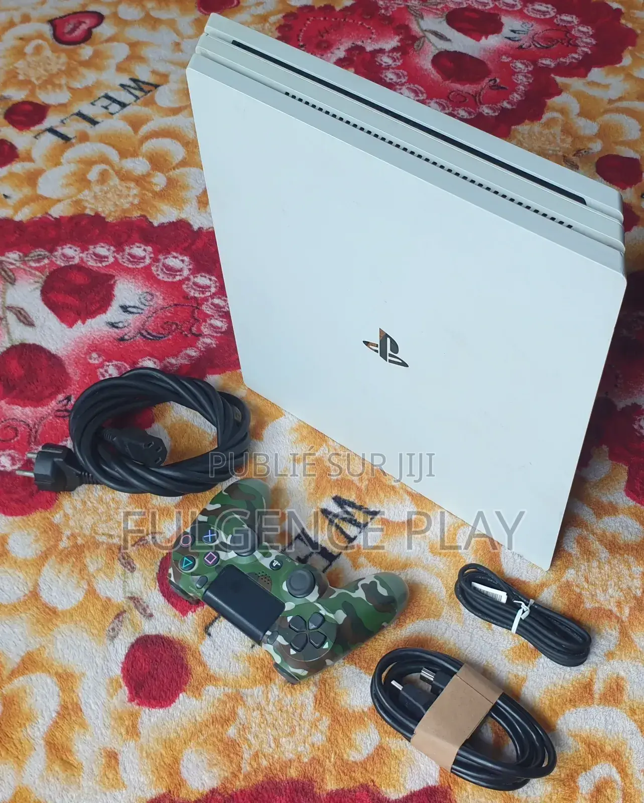 Ps4 Pro Avec 3 Jeux Installés