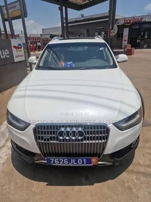 Photo - Audi A4 2.0T Premium quattro 4dr Sedan AWD (2.0L 4cyl Turbo 6M) 2014