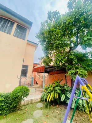 5chbre Duplex dans G.F.J Immobilier, Cocody à Vendre