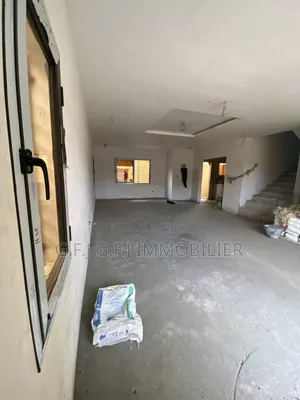 4chbre Duplex dans G.F.J Immobilier, Cocody à Vendre