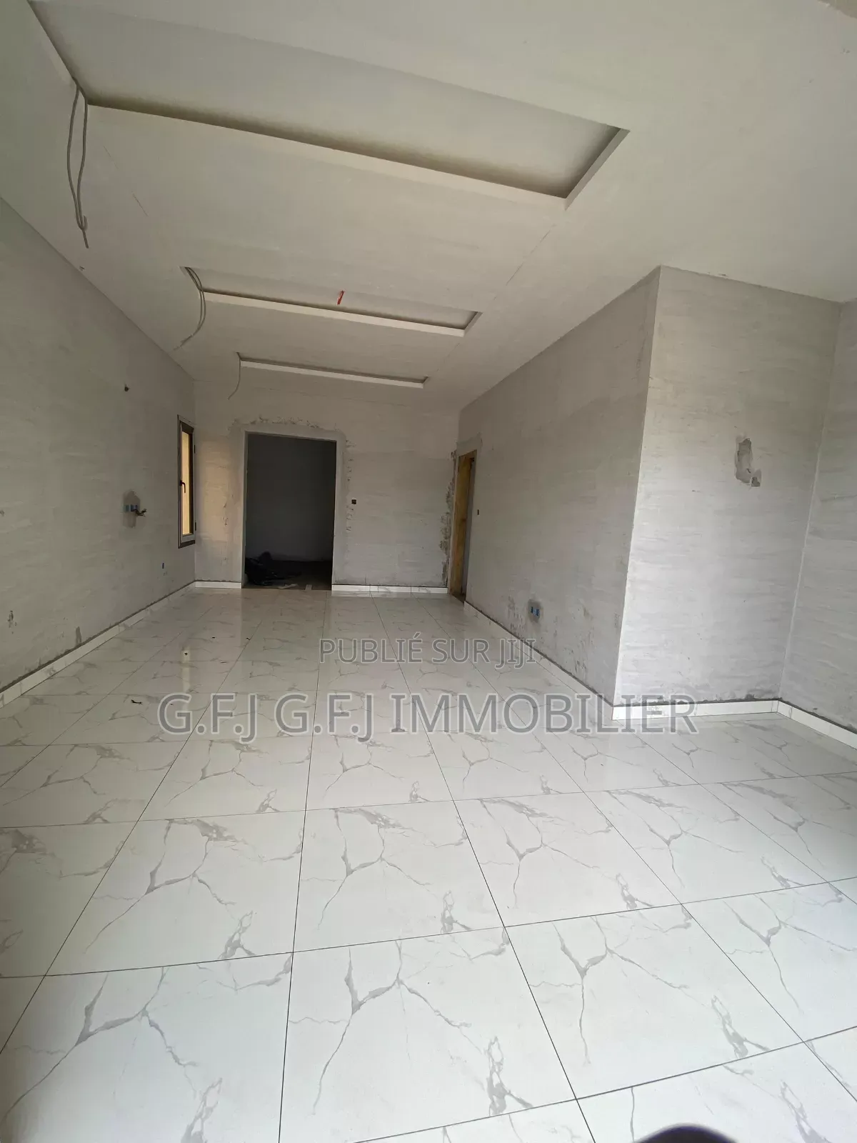 4chbre Duplex dans G.F.J Immobilier, Cocody à Vendre