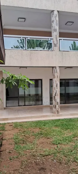 7chbre Duplex dans G.F.J Immobilier, Cocody à Louer