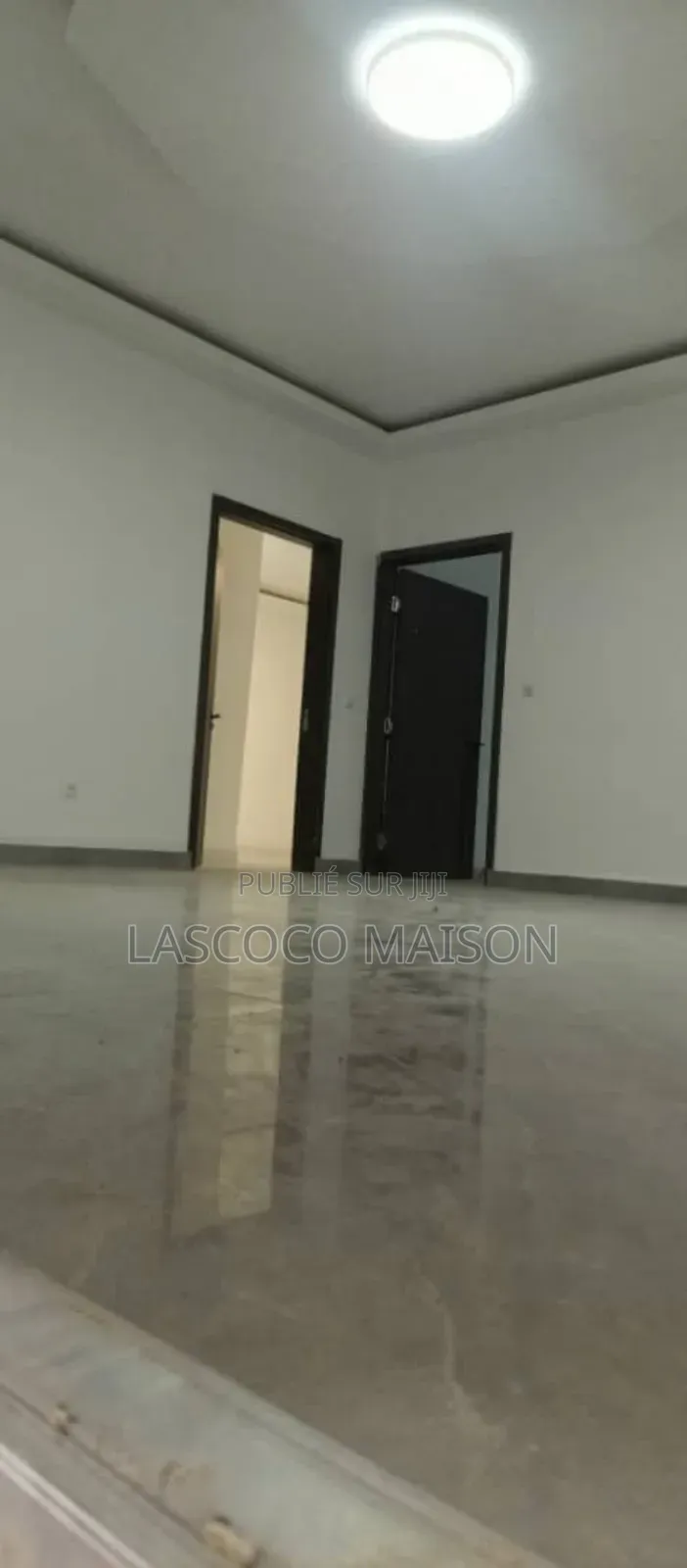 2chbre Appartement dans Lascoco Maison, Cocody à Louer