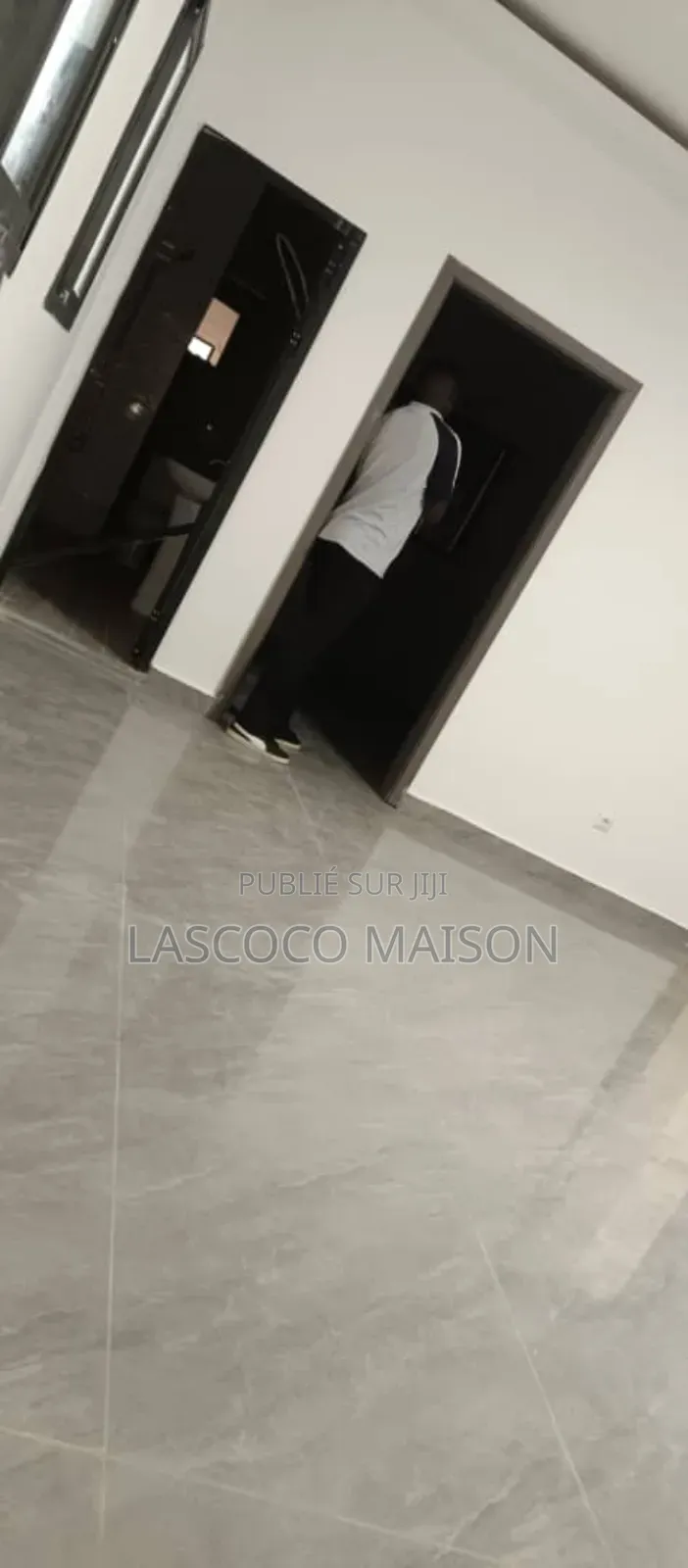 2chbre Appartement dans Lascoco Maison, Cocody à Louer