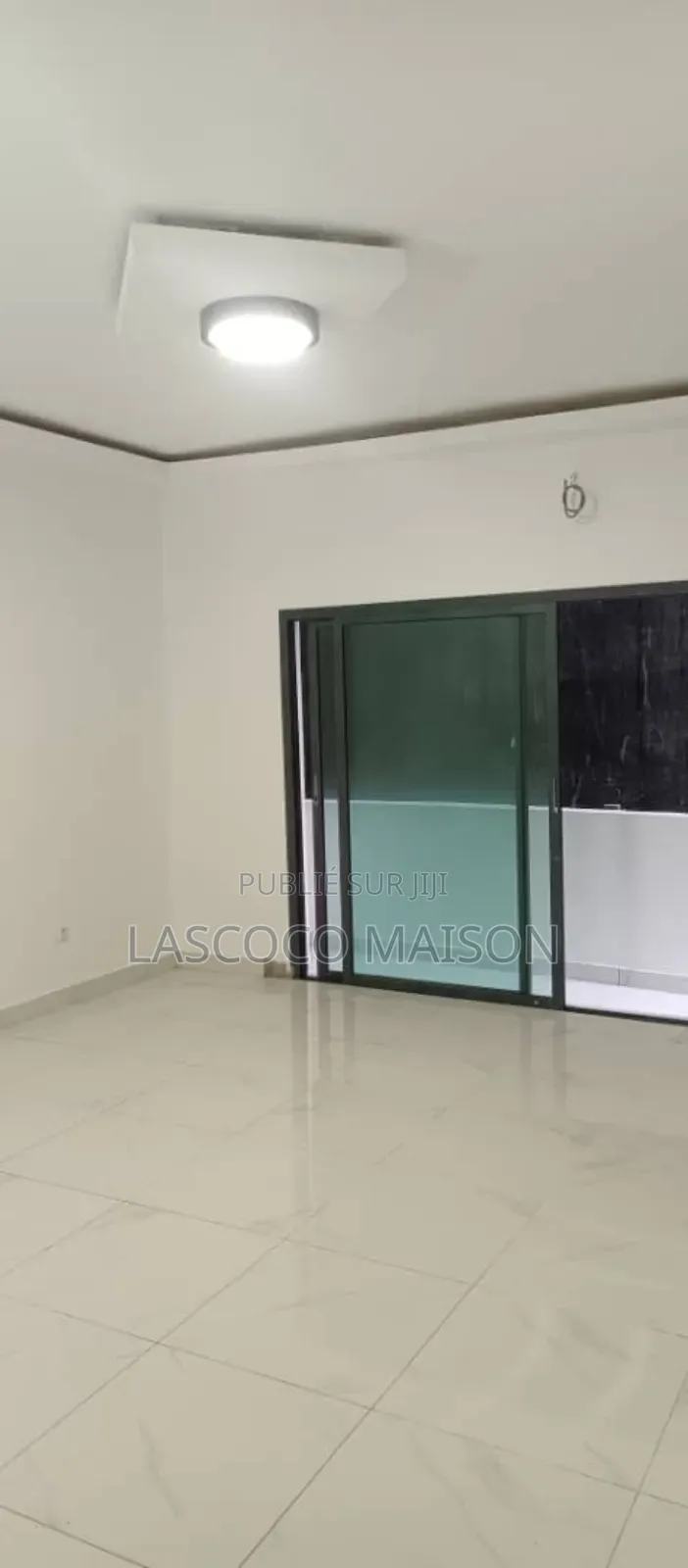 2chbre Appartement dans Lascoco Maison, Cocody à Louer