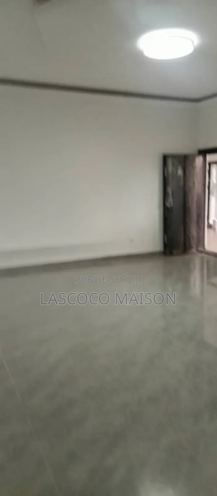 2chbre Appartement dans Lascoco Maison, Cocody à Louer