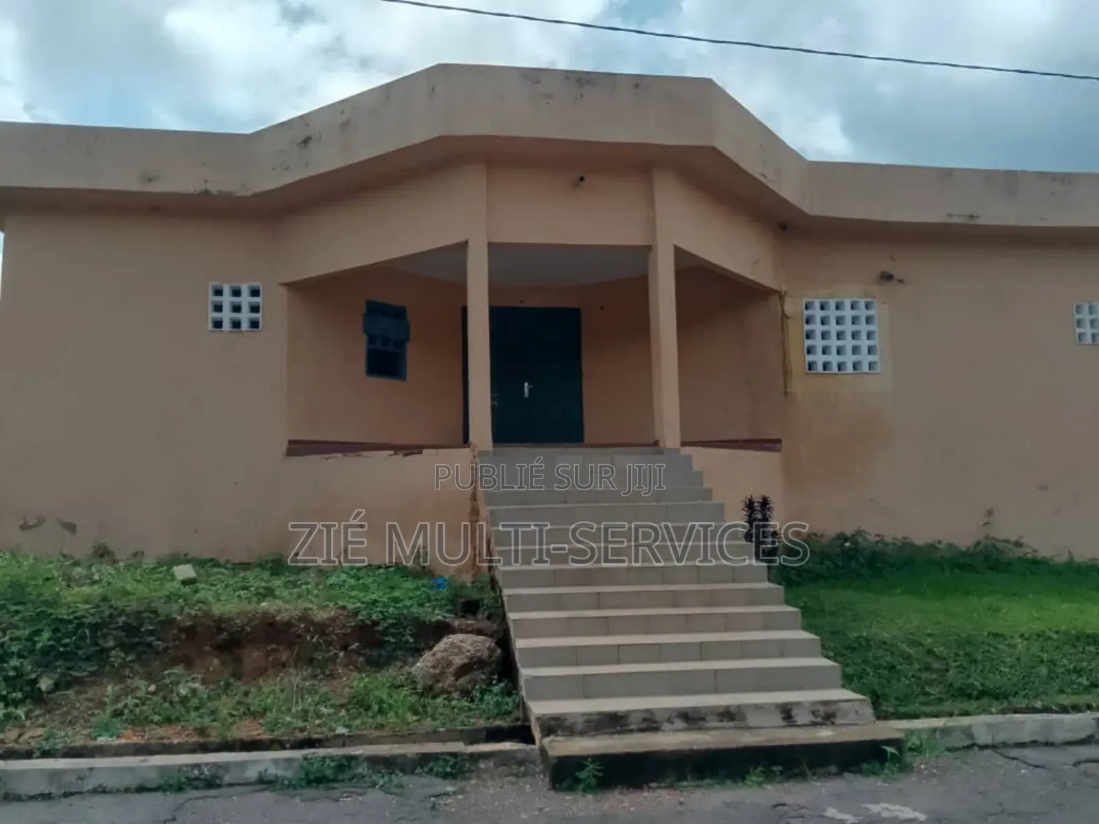 Furnished 20chbre Blocs d'appartements à Vendre