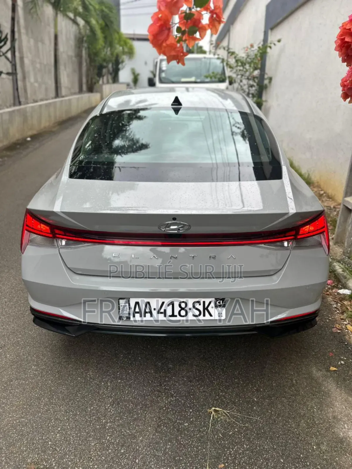 Hyundai Elantra 2021 Argenté