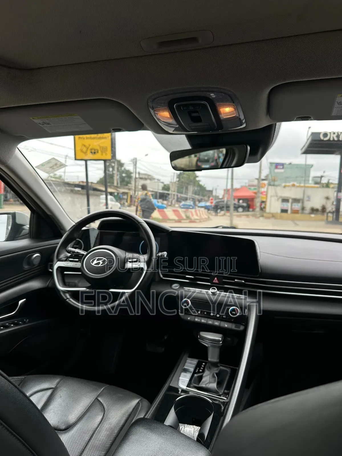 Hyundai Elantra 2021 Argenté