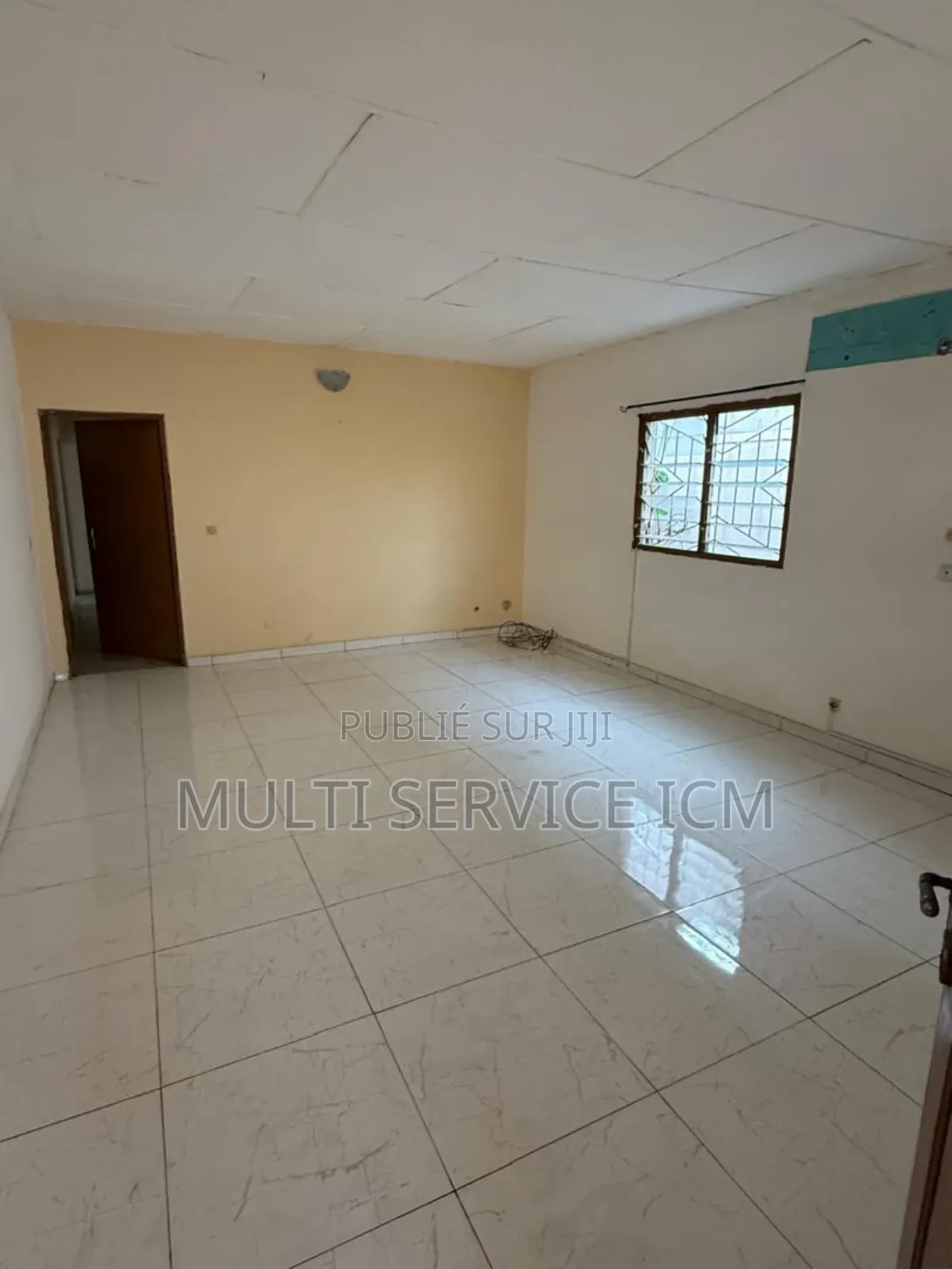 4chbre Maison dans Ismaël Coulibaly, Cocody à Louer