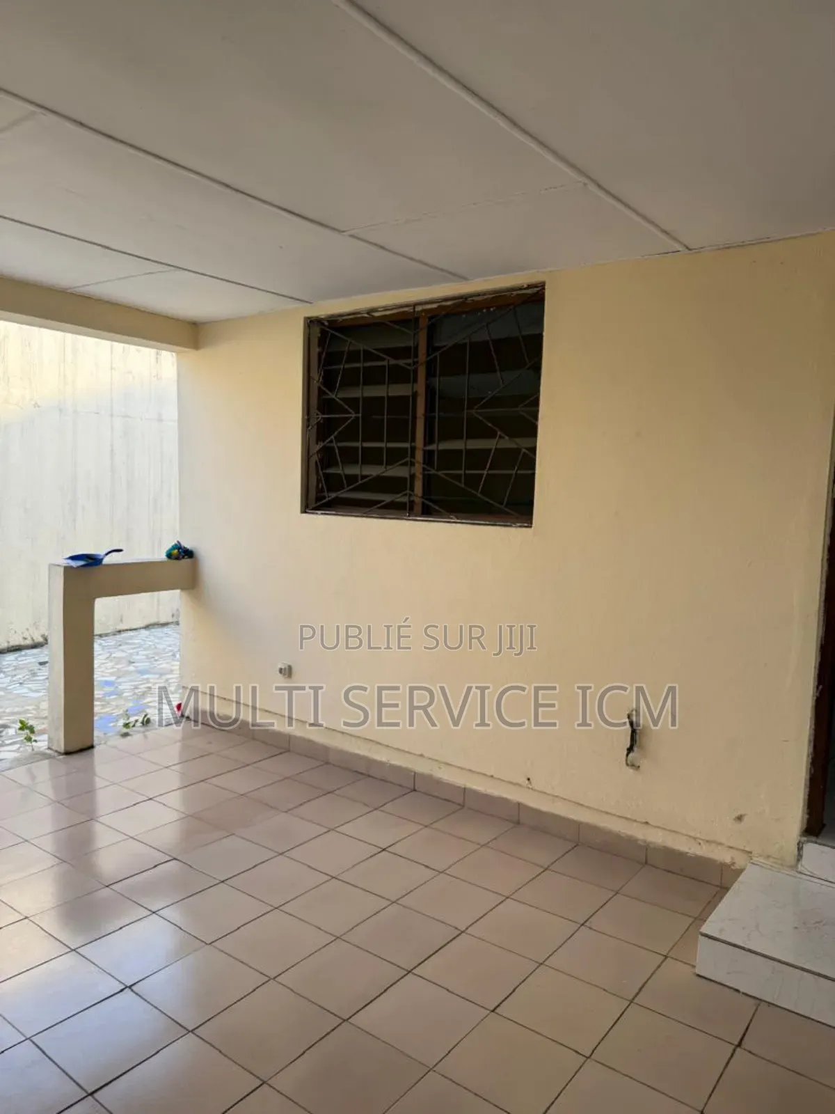 4chbre Maison dans Ismaël Coulibaly, Cocody à Louer