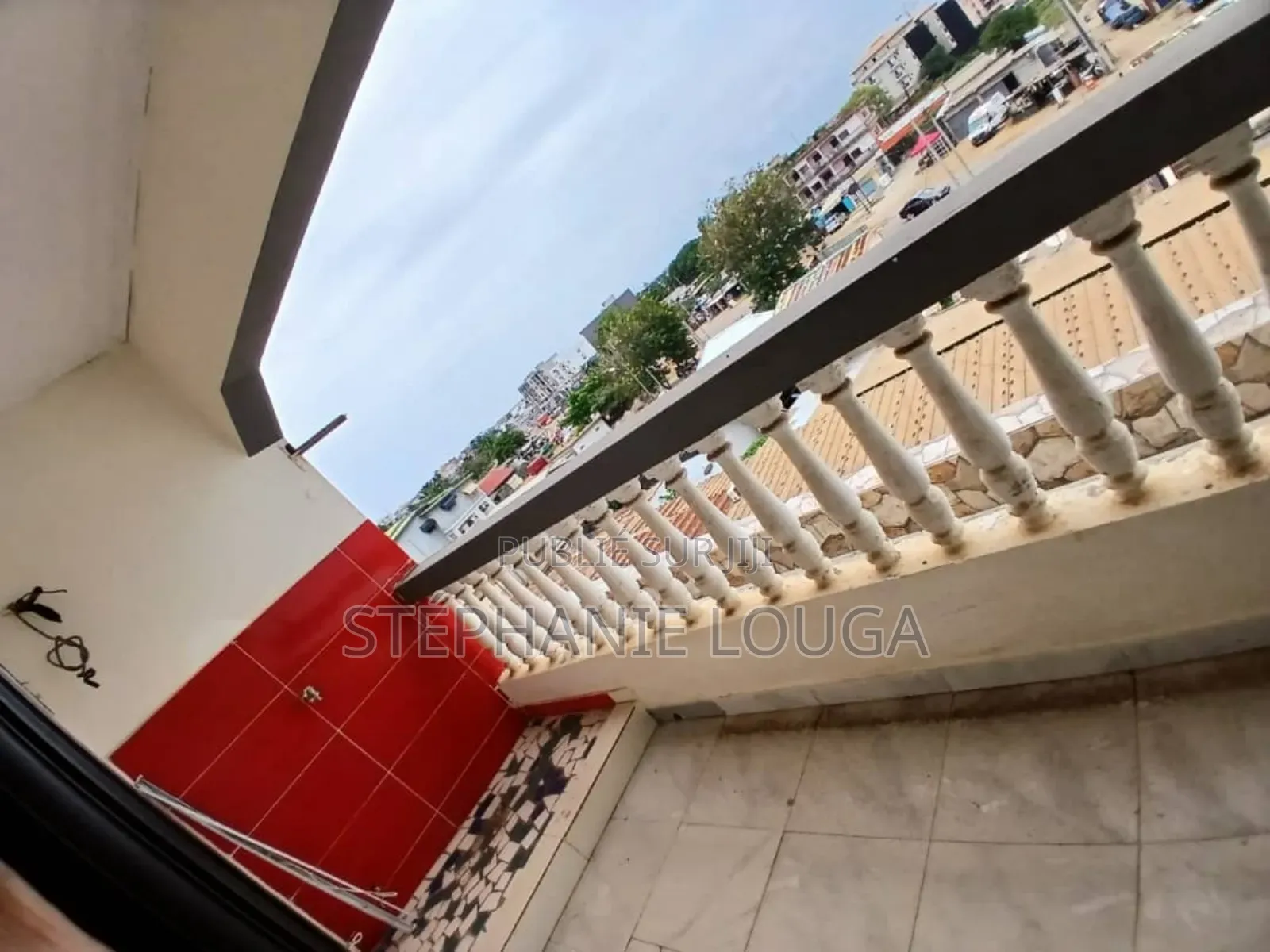 2chbre Appartement dans Grand Bassam Hotel à Louer