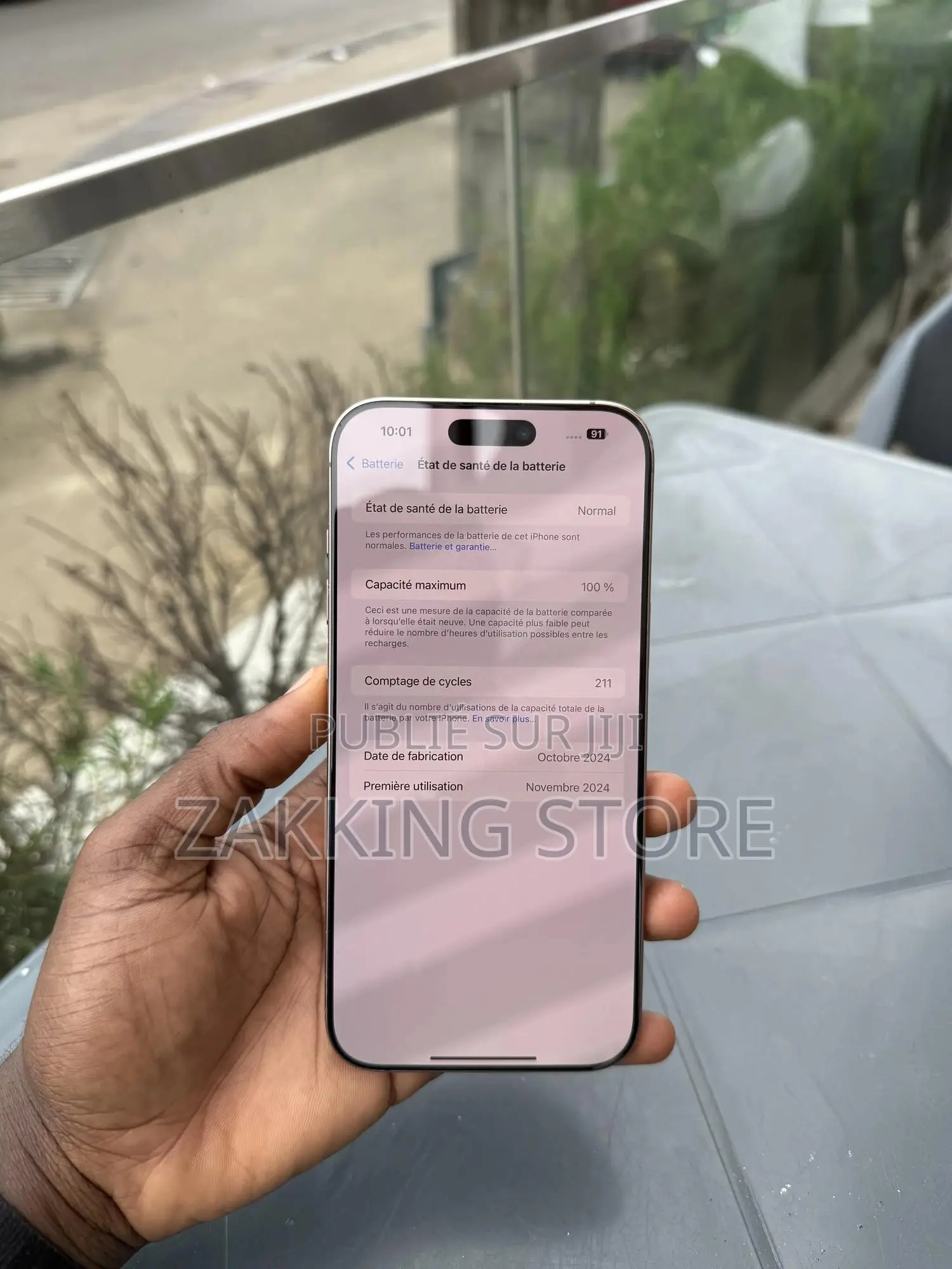 Pomme iPhone 16 Pro Max 256 GB Doré